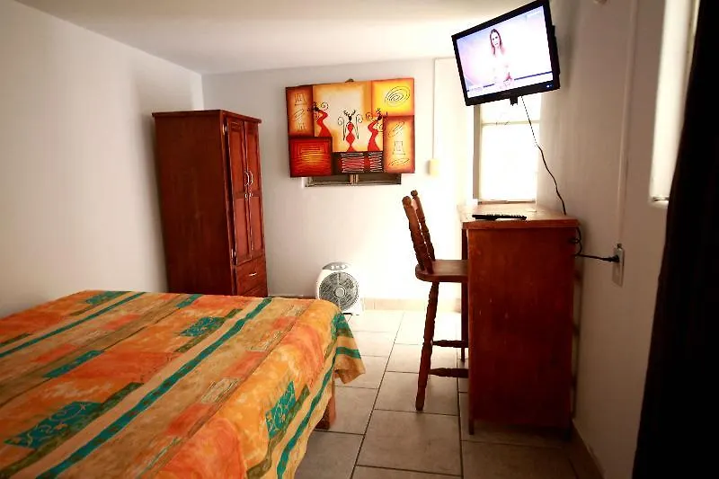 Hotel Del Refugio Guadalajara 2*,